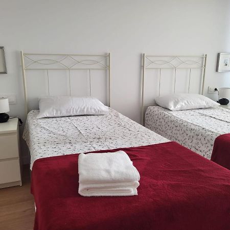 Atico Con Terraza Lejlighed Vigo Eksteriør billede