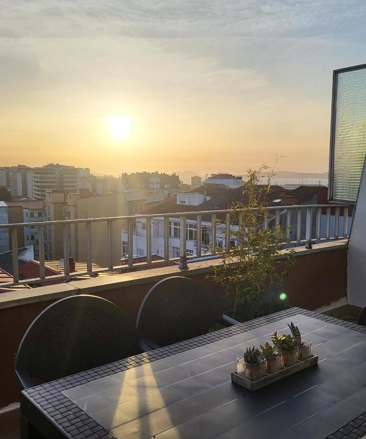Atico Con Terraza Lejlighed Vigo Eksteriør billede